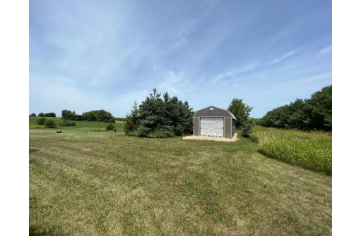 12 AC Ringhand Road, Monticello, WI 53570