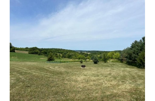12 AC Ringhand Road, Monticello, WI 53570
