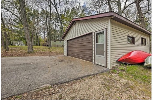 N7005 W Pine Lake Road, Wild Rose, WI 54984