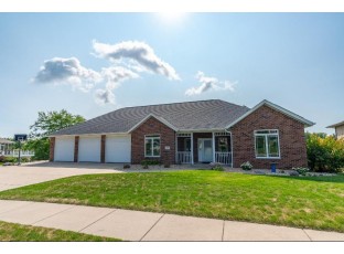 309 Oriole Lane Cambridge, WI 53523