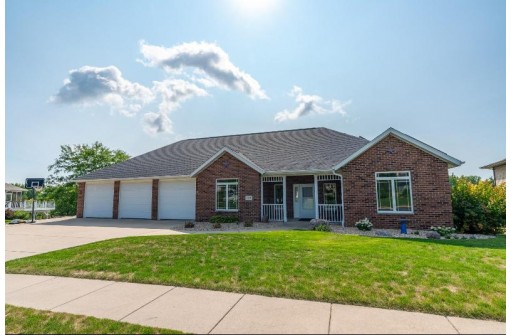 309 Oriole Lane, Cambridge, WI 53523