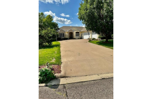 333 Weber Parkway, Lancaster, WI 53813