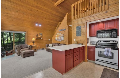 S629 E Redstone Drive, La Valle, WI 53941