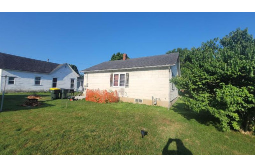 419 S Sheldon Street, Richland Center, WI 53581