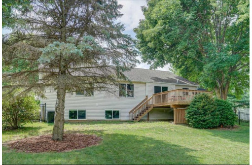 744 Whalen Road, Verona, WI 53593