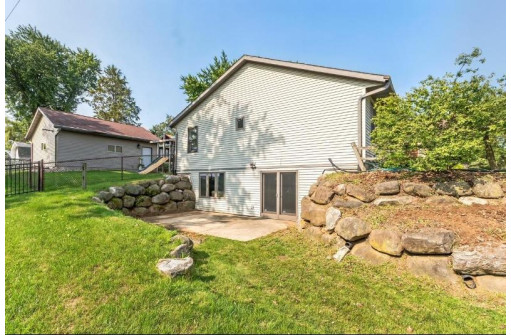 3766 North Point Road, Middleton, WI 53562