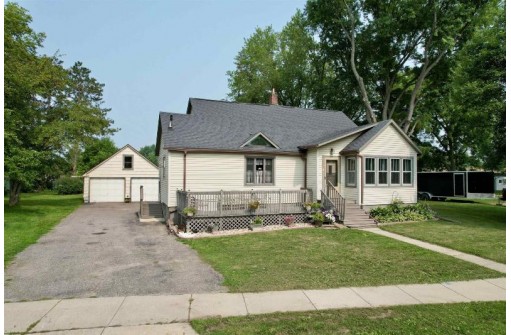 623 Grove Street, Mauston, WI 53948