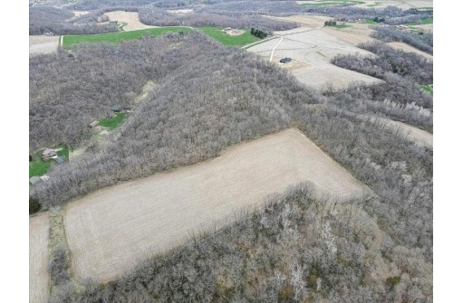 68.70 ACRES Kahl Road, Black Earth, WI 53515