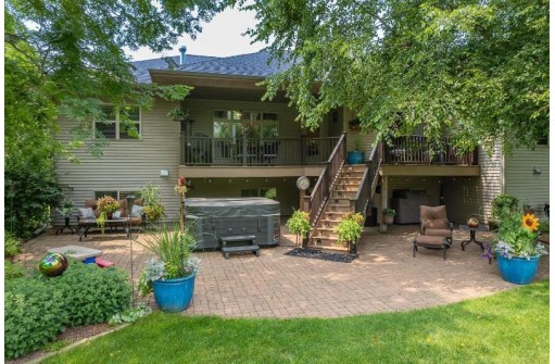 S4126 Whispering Pines Drive, Baraboo, WI 53913