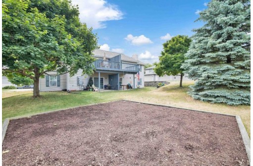 3076 Selkirk Drive, Sun Prairie, WI 53590