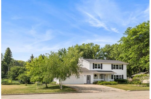 563 Highknocker Trail, Green Lake, WI 54941