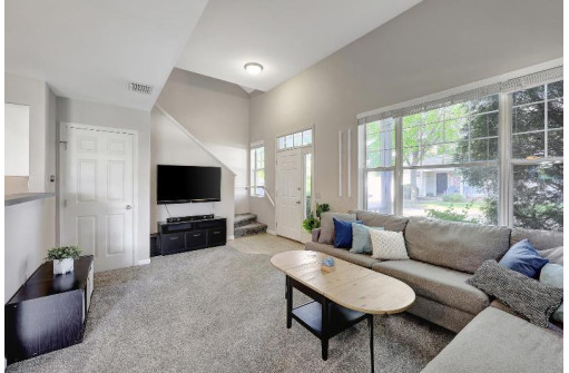 2810 Holborn Circle, Madison, WI 53718