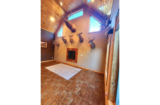 N9380 County Road Xx, Wisconsin Dells, WI 53965