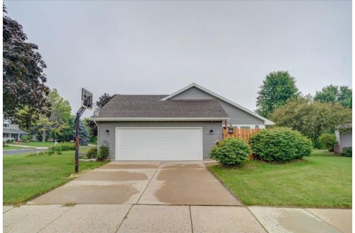 601 King Street, Stoughton, WI 53589-2384