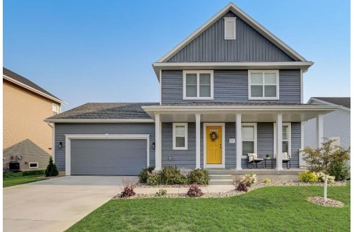 869 Tamarack Lane, Sun Prairie, WI 53590