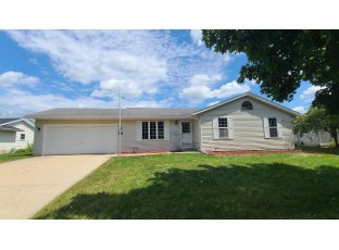 629 Meadowview Lane Marshall, WI 53559