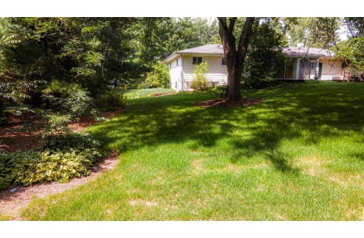 2613 Bass Road, Cottage Grove, WI 53527