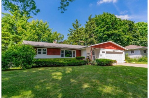 4706 Retana Drive, Madison, WI 53714