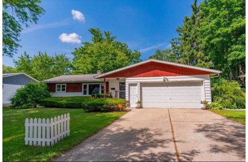 4706 Retana Drive, Madison, WI 53714