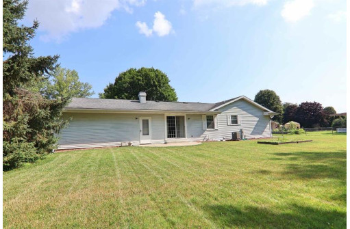 3432 Berkshire Road, Janesville, WI 53546