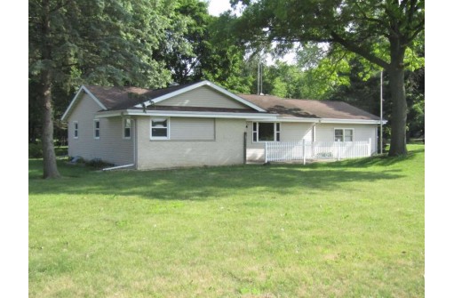 4303 N Galaxy Drive, Janesville, WI 53546