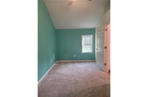 N8950 Jordan Road, Waterloo, WI 53594-9478