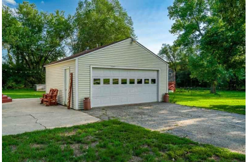 11731 W Brandherm Road, Beloit, WI 53511