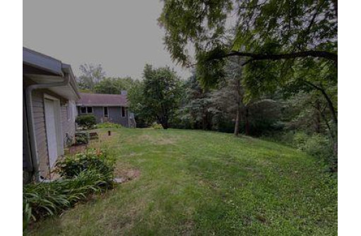 4947 N Orchard View Drive, Janesville, WI 53545