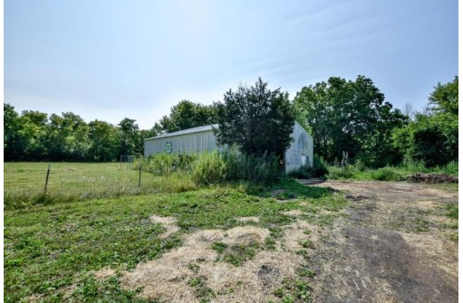 N3562 River Road, Columbus, WI 53925