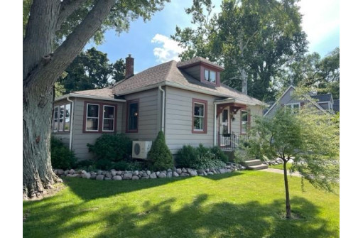 445 E Jackson Street, Ripon, WI 54971