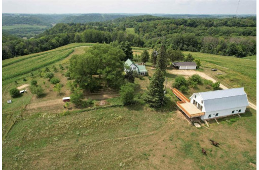 S3701 Vance Hill Road, La Farge, WI 54639