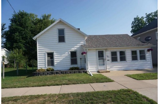 412 E Nott Street, Tomah, WI 54660