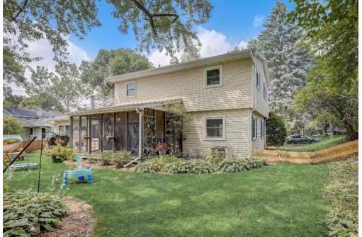 5205 Knightsbridge Road, Madison, WI 53714