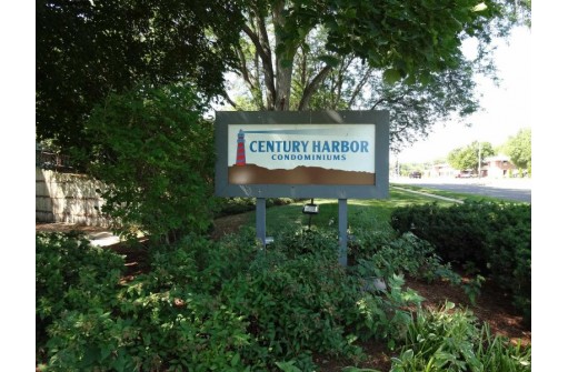 2845 Century Harbor Road 3, Middleton, WI 53562