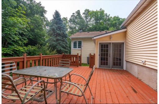 380 Liguori Road, Edgerton, WI 53534