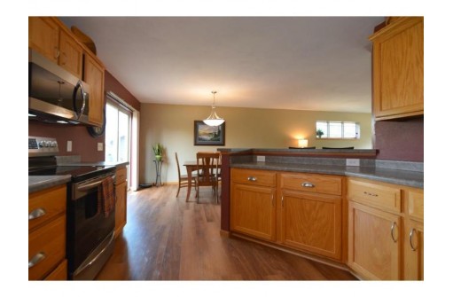 6002 Eagle Cave Drive, McFarland, WI 53558