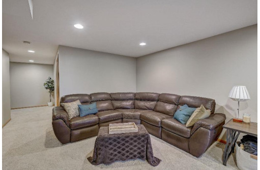 3425 Keswick Court, Madison, WI 53719