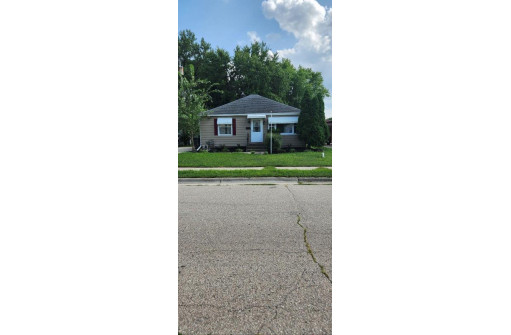 1111 Lapham Street, Janesville, WI 53546