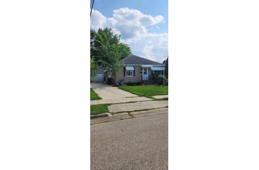 1111 Lapham Street, Janesville, WI 53546