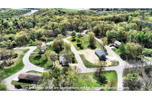 66 Wild Turkey Road, Baraboo, WI 53913