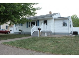 715 N Michigan Street Prairie Du Chien, WI 53821-1014