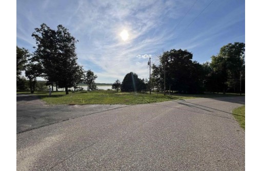 N2673 Lakeshore Drive, Montello, WI 53949