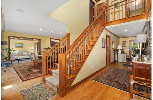 4907 Tonyawatha Trail, Monona, WI 53716