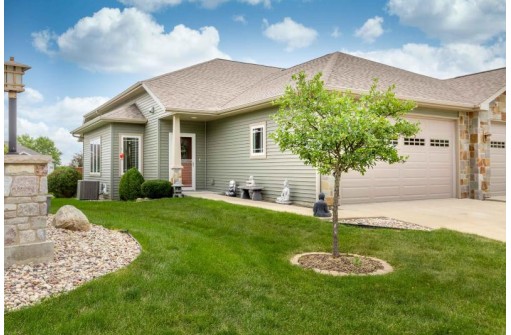 5977 Granite Way, McFarland, WI 53558