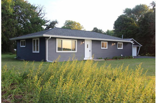 1621 County Road T, Marshall, WI 53559