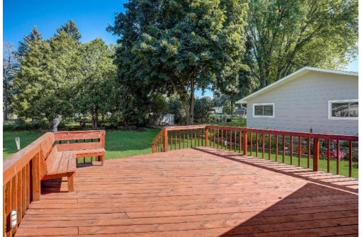 4402 Sequoia Drive, Windsor, WI 53598