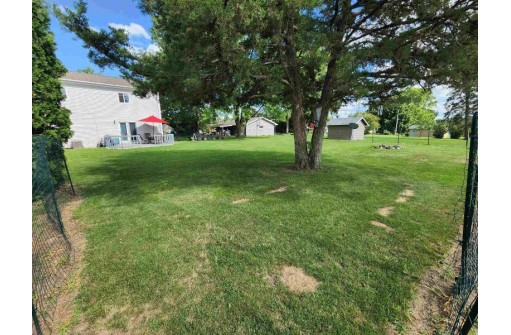 270 Lutjen Place, Platteville, WI 53818