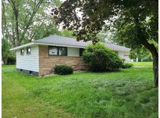 108 Don Street Pardeeville, WI 53954