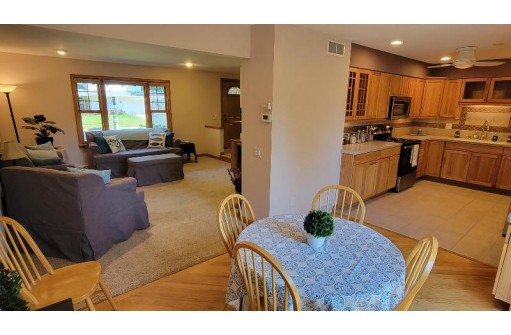 130 S Yellowstone Drive, Madison, WI 53705