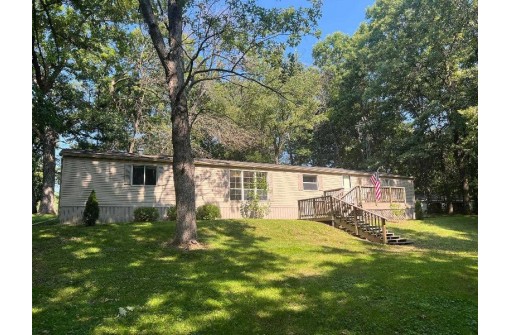 W10641 Hickory Lane, Fox Lake, WI 53933